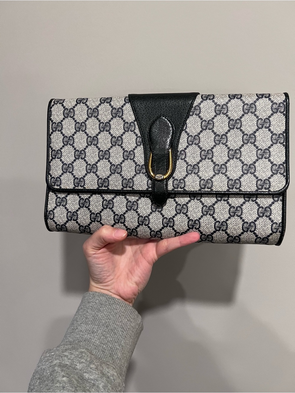 Vintage 80’s Gucci Clutch